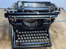 Outil Écrivain, Machine à écrire De COLLECTION Underwood Modele Ancien Réf N.1