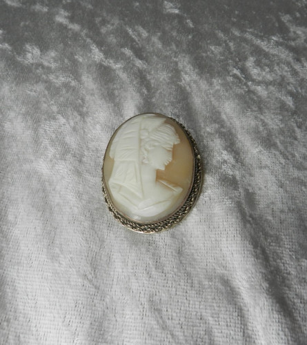 Ancienne broche pendentif