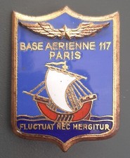 Insigne émail ! Armée de