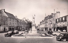 50* CARENTAN  place de la republique  CPSM(10x14cm)       RL55,0600
