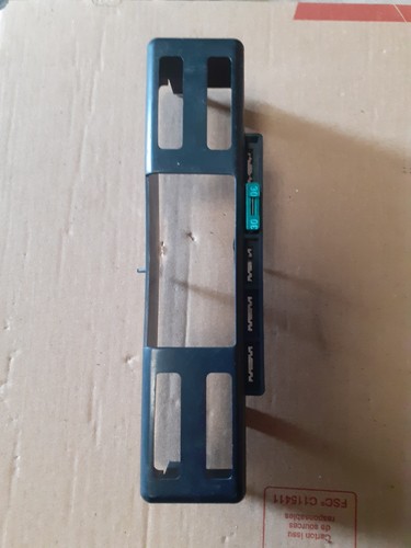 Cache plastique support - cache,
