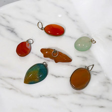 Ancien pendentif pierre ancien vintage rare 6 unique forme et couleur...