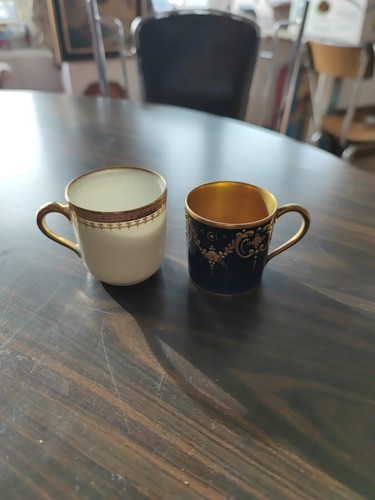 Deux tasses moka porcelaine - moka,