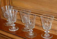 5 VERRES EN CRISTAL TAILLÉ