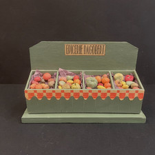 JOUET ANCIEN - " EPICERIE DAGOBERT "- SYMPATHIQUE ETAL DE FRUITS ET LEGUMES -