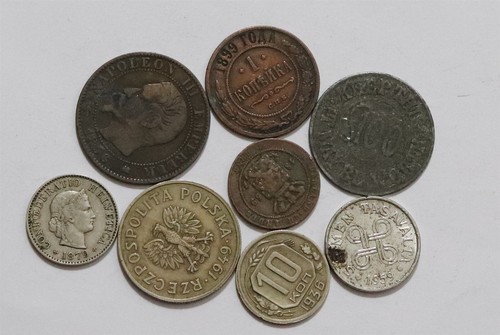 World old coins - 🧭,