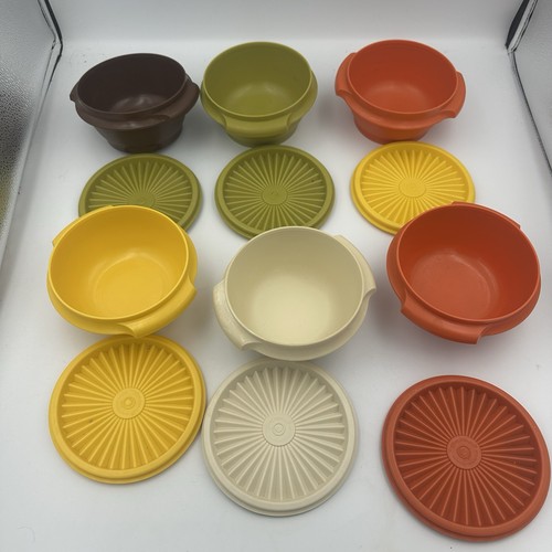 Set tupperware with lids - tupperware,