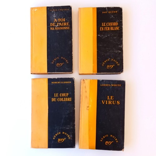 Lot livres poches série - livres,