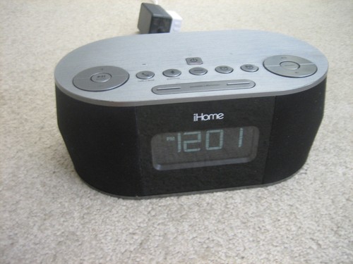 Ihome itb digital clock - ihome, fm