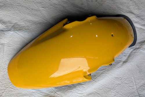 Garde boue avant suzuki - garde, sv