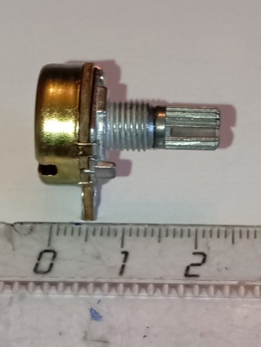 Potentiomètre lin axe - 10,