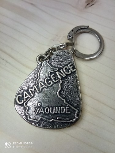 Porte clé vintage - année, /
