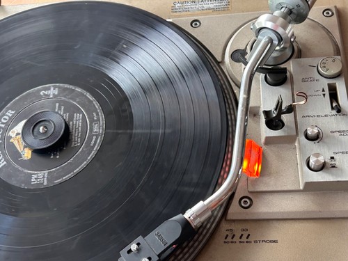 Pioneer 516 turntable - pioneer,