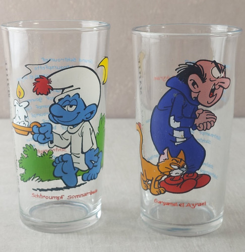 Paire anciens verres à - d'anciens,