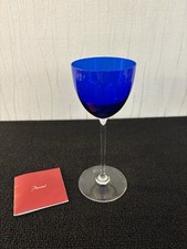 Verre modèle Perfection bleu cobalt en cristal de Baccarat