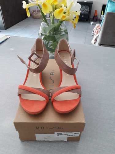Pieds taupe corail - nu-pieds, taupe/corail