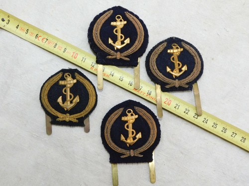Lot anciens insignes - 4,