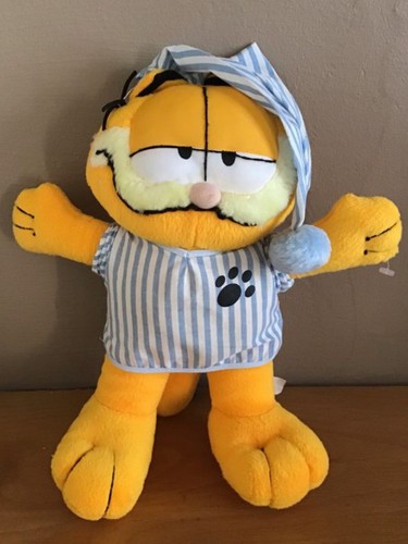 Garfield avec son pyjama - garfield,