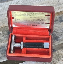 COFFRET RASOIR  GIBBS