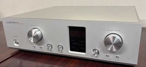 Luxman control amplifier - control,