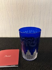 Verre à thé overlay gravé bleu en cristal de Baccarat