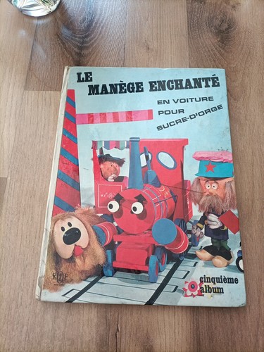 Livre manège enchanté - livre,