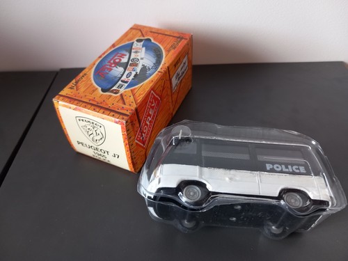 Peugeot police 1965 norev - peugeot,