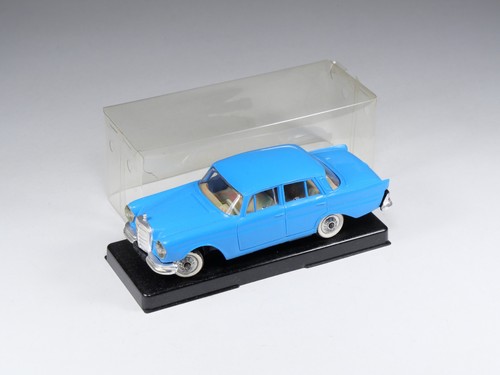 Norev mercedes 220 se - 220,
