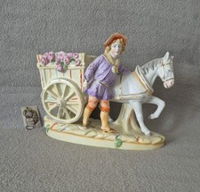 Bouquetière en biscuit cheval