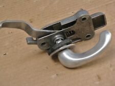 SERRURE INTERIEURE ET POIGNEE