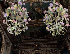Paire de lustres floraux en