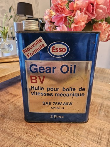 Bidon huile ancien - , esso