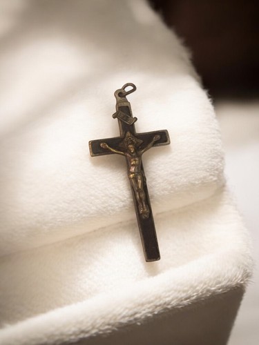 Croix crucifix catholique