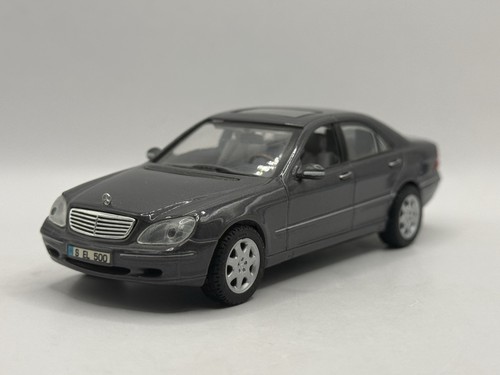 Mercedes s500 w220 maisto - s500,
