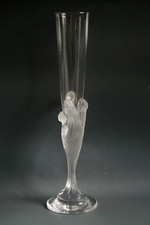 VINTAGE ERTE GLASS CHAMPAGNE
