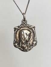 Collier Pendentif Religieux En Argent