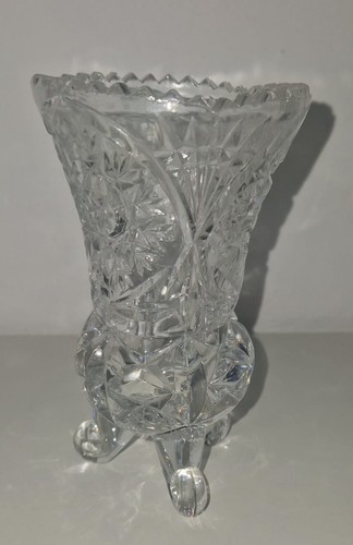 Petit vase cristal - , taillé