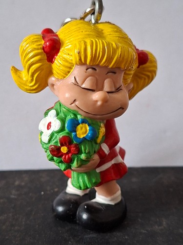 Rare figurine porte clé - rare,