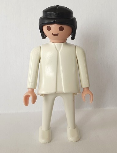 Personnage femme blanche salle - personnage,