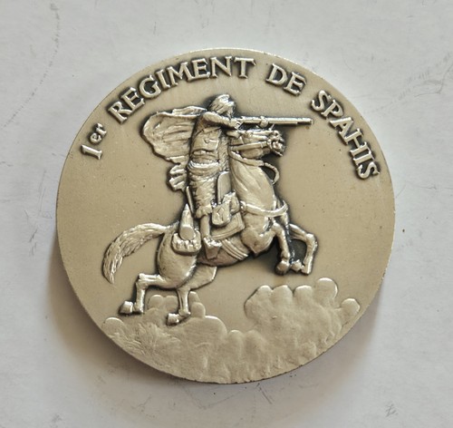 Médaille 1er régiment - 1er, de