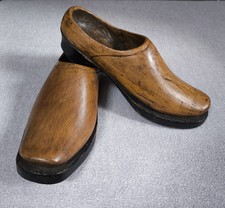 Ancien sabots pour enfant en bois