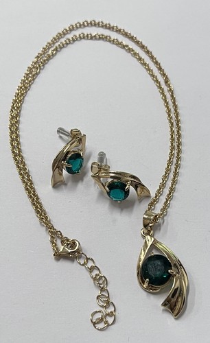 Parure collier boucle - collier,