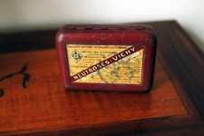 Ancienne boîte métal NEUTROSES VICHY