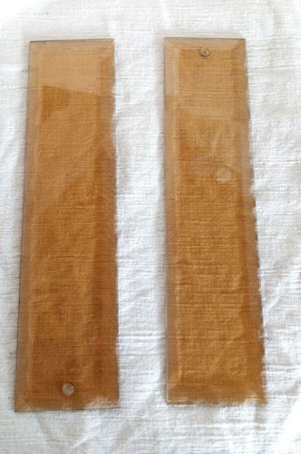Paire plaques de - de,