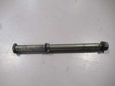 Axe roue arrière (Yamaha -