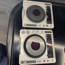 Pioneer CDJ 800MK2