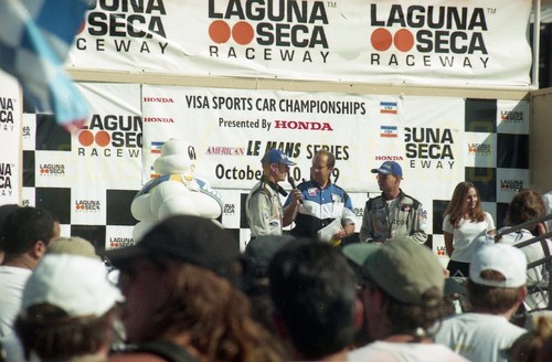 Podium scene visteon panoz - podium,