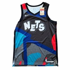 Nike NBA Brooklyn Nets KAWS