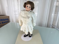 Poupée d'artiste tête porcelaine poupée 35 cm. Excellent état