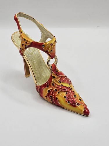Just the right shoe eternity - right,